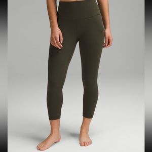 lululemon align HR crop 23” - dark green